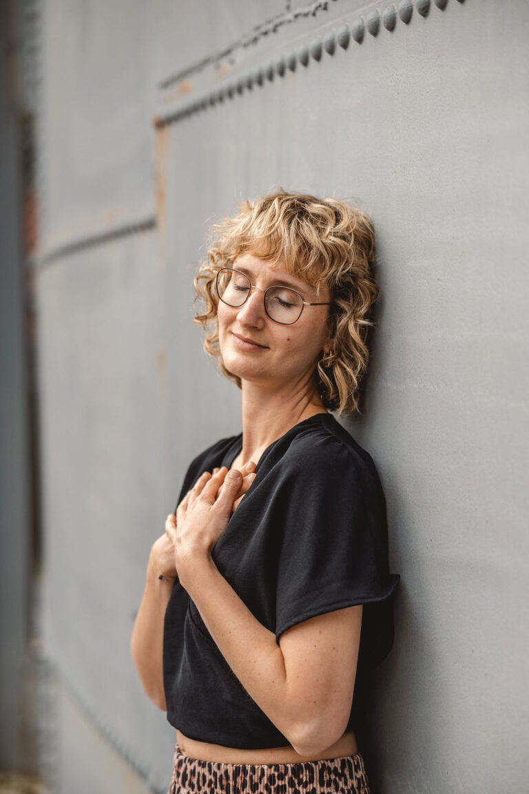 Marie Rohde aus Potsdam – Yoga Retreats für Selbstfürsorge, Stille und emotionales Gleichgewicht